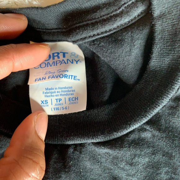 Kid,Dad and Mom Happy Birthday Ninja ThemeT-Shirts. Cupcake Toppers and Backdrop - Picture 6 of 16